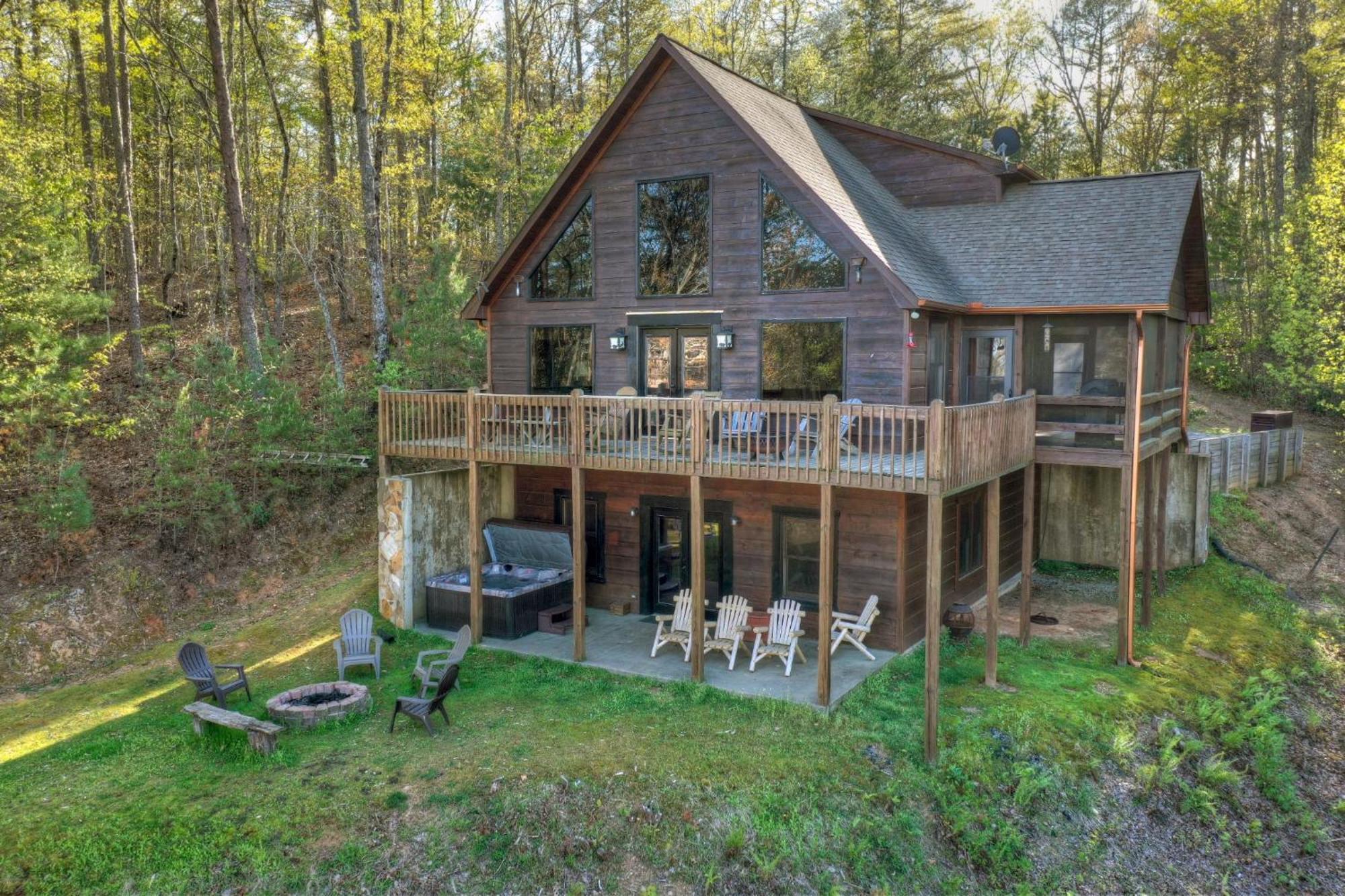 The View Sweeping Mountain Views Gas Fireplace Game Room Hot Tub 블루리지 외부 사진
